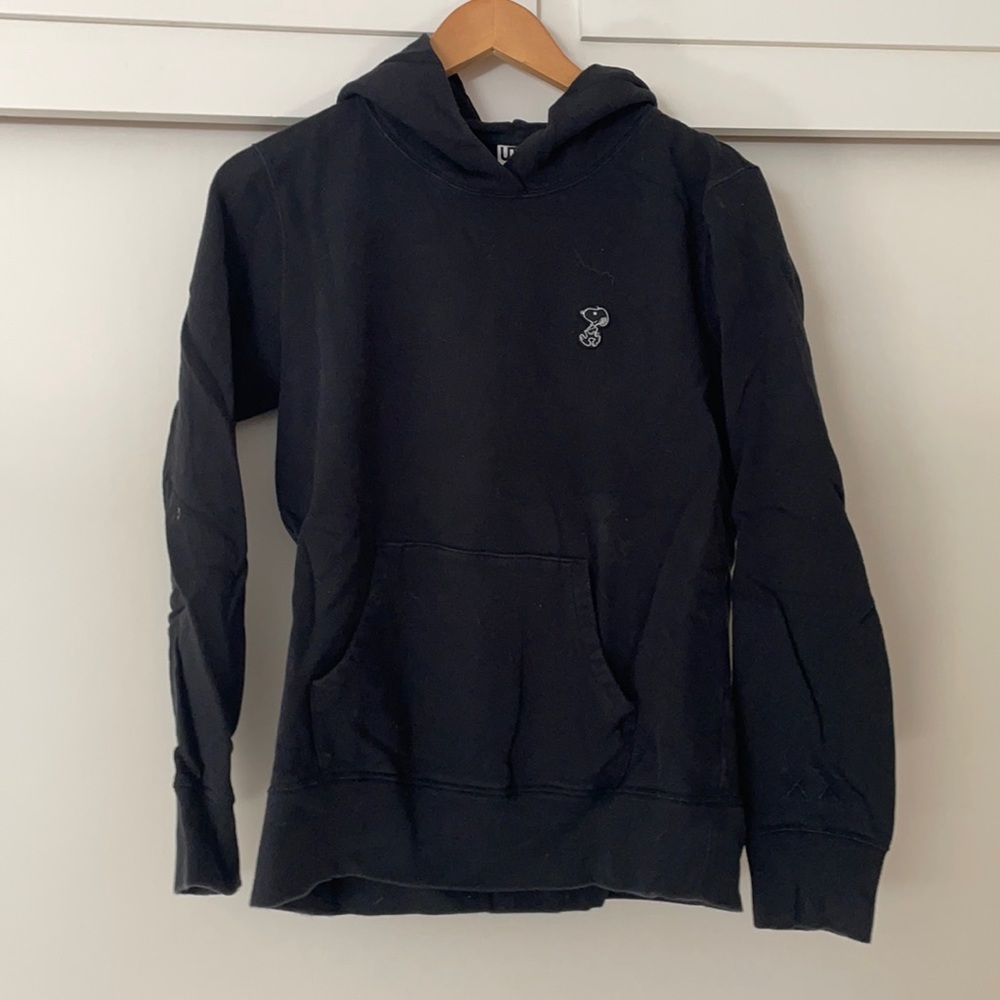 KAWS x peanuts for Uniqlo hoodie